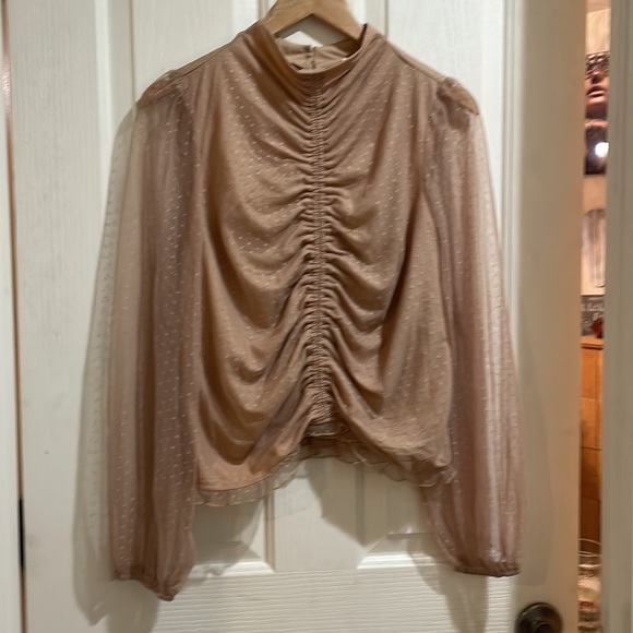 Anthropologie En Elly Ruched Blouse Top New Champagne Light Sand Size Medium NWT - Picture 10 of 12